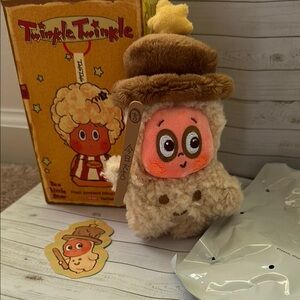 Twinkle Twinkle Baby Ice Pop Pop Mart Plush Keychain